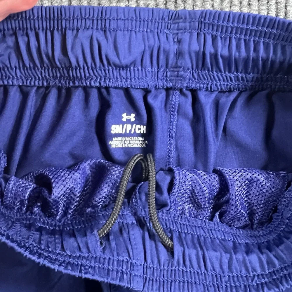 Under Armour Shorts Mens Small Purple Drawstring Athletic Pockets Gym